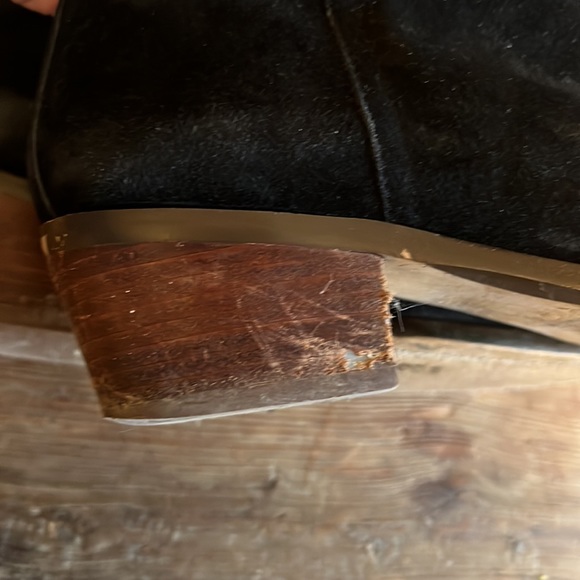 J Crew Factory leather bootie with side zip - Picture 4 of 8